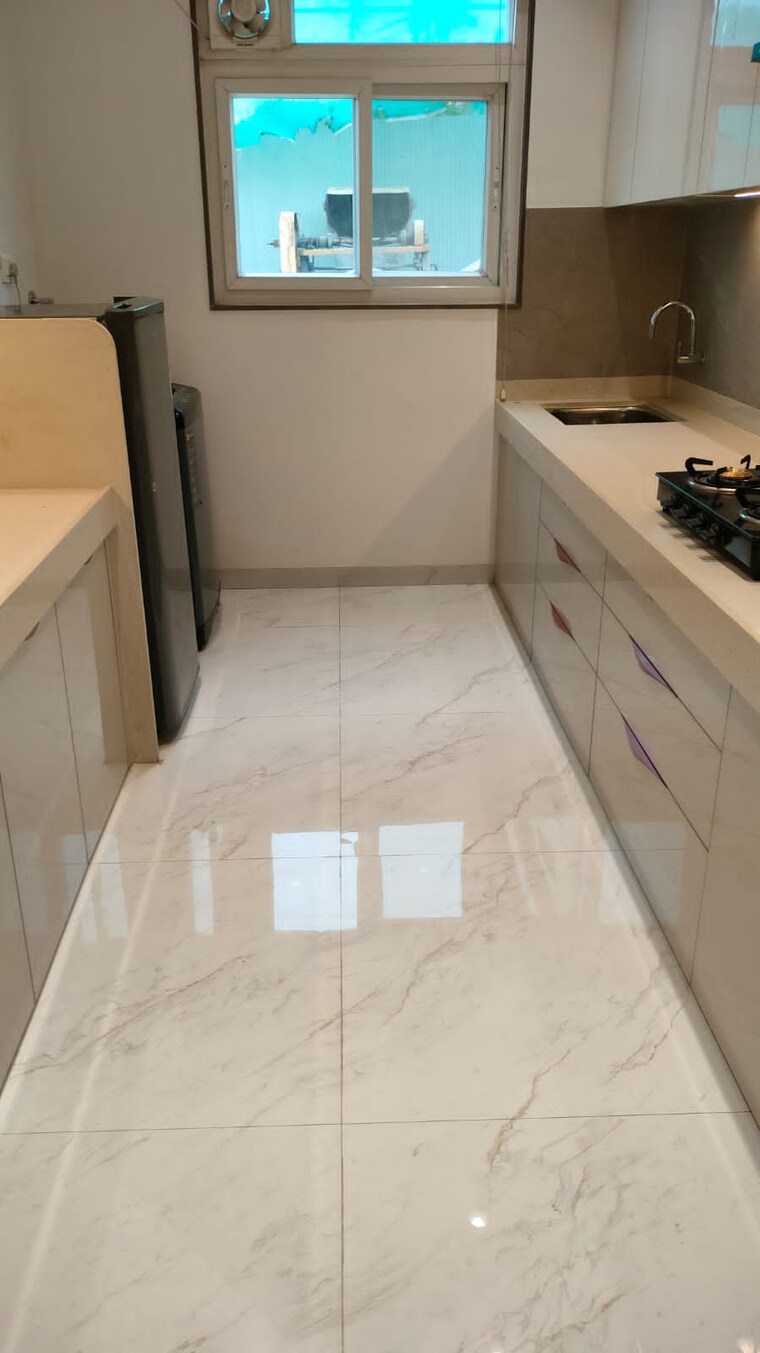 Kitchen, viman nagar 2 Bedroom 930 Sq.Ft. Apartment In Viman Nagar Pune 9253358