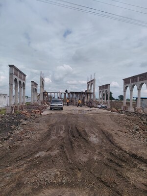  Plot – Exterior View View at Ujjain Road - for Sale