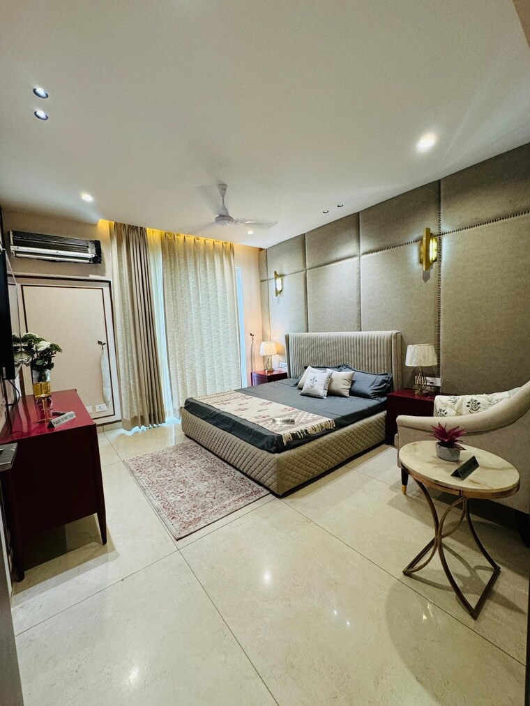 Bedroom, maya-green-lotus-saksham 3 Bedroom 2100 Sq.Ft. Apartment In International Airport Road Zirakpur 9253422