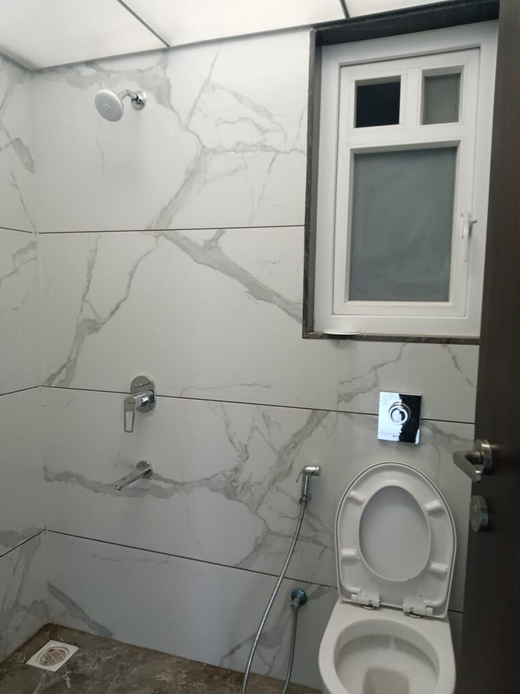 Bathroom, rahul-downtown 2 Bedroom 751 Sq.Ft. Apartment In Punawale Pune 9253452