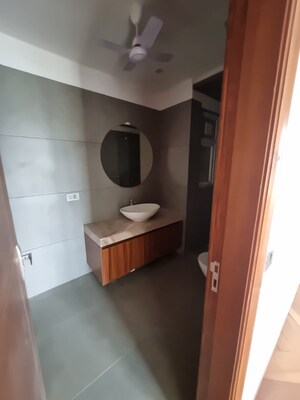 Kitchen in 4 BHK Apartment at Dwarkadhis City, Sector 23 – for Rent