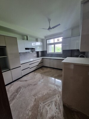 Kitchen in 4 BHK Apartment at Dwarkadhis City, Sector 23 – for Rent