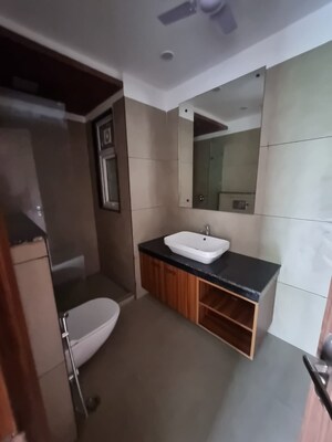 Team Area in 4 BHK Apartment at Dwarkadhis City, Sector 23 – for Rent