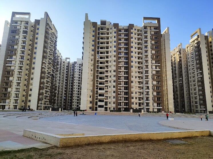 Exterior View, amrapali-golf-homes 2 Bedroom 835 Sq.Ft. Apartment In Sector 4 Greater Noida Greater Noida 9252885