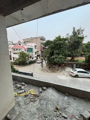 Balcony in 3 BHK Builder Floor at Sainik Colony – for Sale