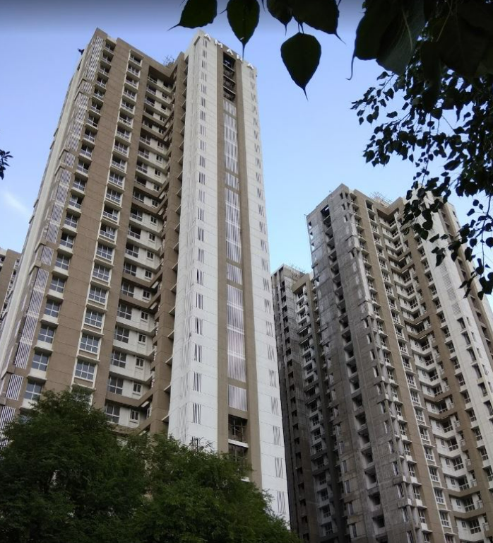 2 BHK + Servant Room 679 Sq.Ft. Apartment in Lodha Amara