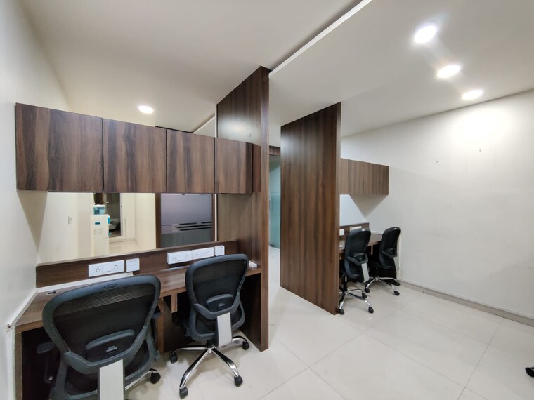 Team Area, iscon-emporio Commercial Office Space 1026 Sq.Ft. In Jodhpur Ahmedabad 9253466
