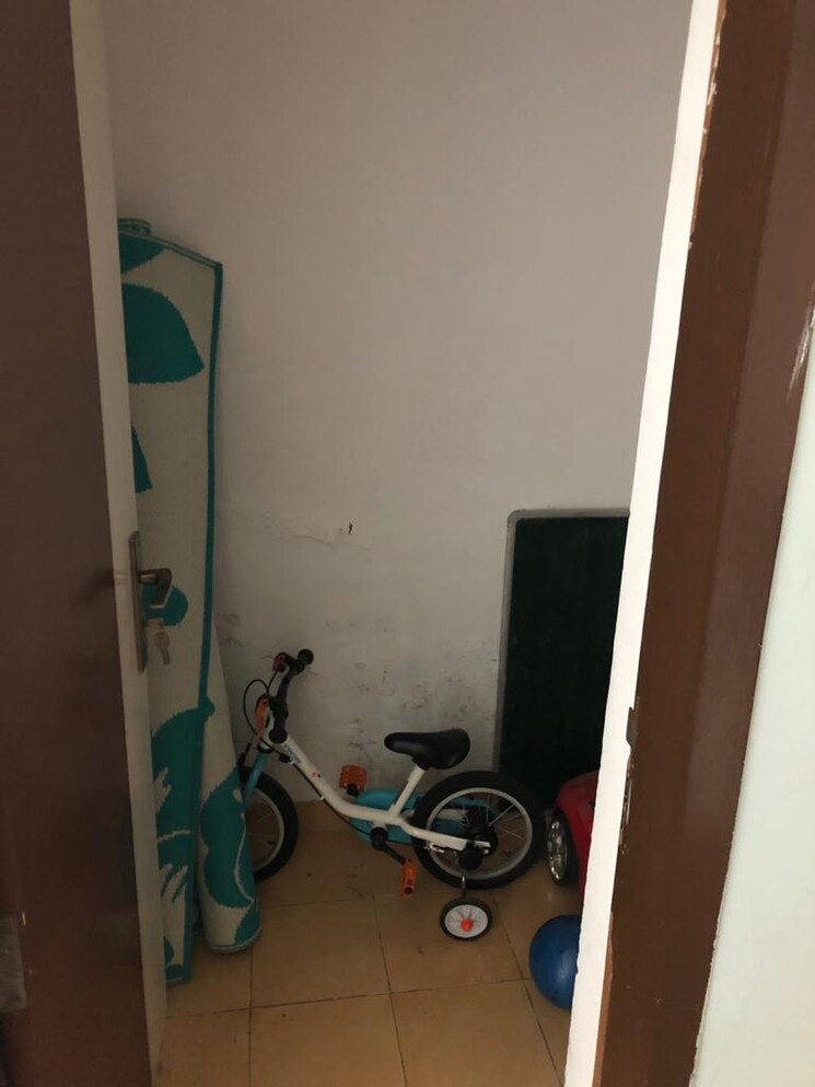 Other, mahagun-meadows 3.5 Bedroom 2740 Sq.Ft. Apartment In Sector 150 Noida 9253572