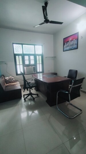 Team Area in  Office Space at Gomti Nagar – for Rent