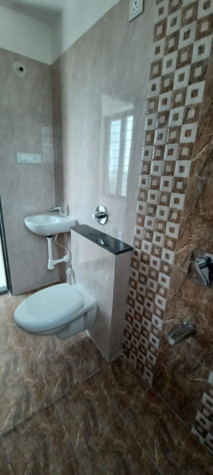 Bathroom, natu-golden-trellis 2 Bedroom 1050 Sq.Ft. Apartment In Balewadi Pune 9253548