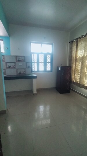 Living Room in 2 BHK Independent House at Gomti Nagar – for Rent