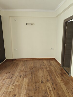 Room in 3 BHK Apartment at Ashok Nagar – for Sale