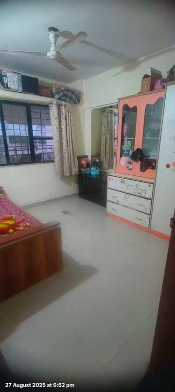 Living Room in 3 BHK Apartment at Kumar Shantiniketan Phase 1, Pashan – for Rent
