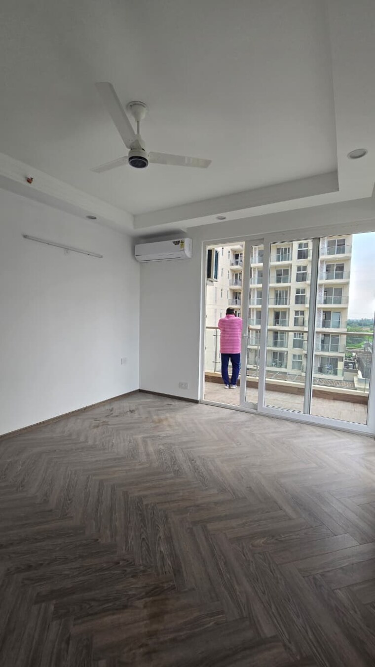 Room, ace-starlit 3 Bedroom 1775 Sq.Ft. Apartment In Sector 152 Noida 9253660