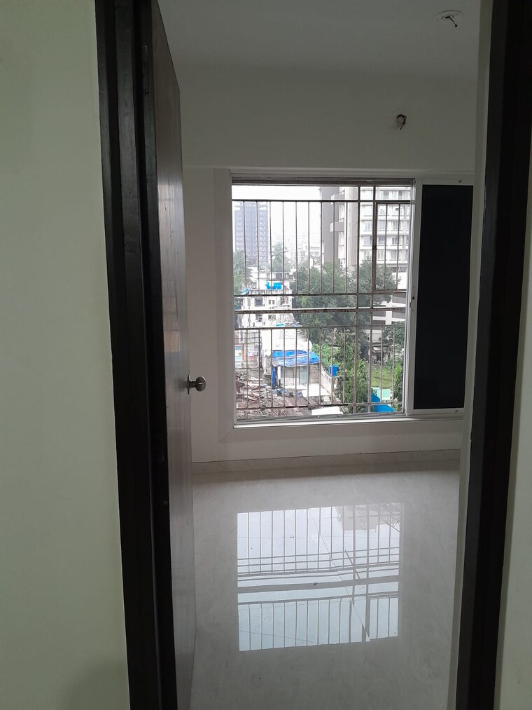 Room, samet-sikar-mahal 2 Bedroom 558 Sq.Ft. Apartment In Borivali East Mumbai 9253701