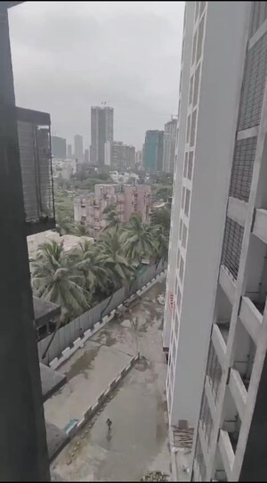 Balcony in 2 BHK Apartment at Kandivali West – for Rent