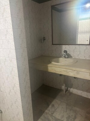 Bathroom in 4 BHK Independent House at Palam Vihar Residents Association, Palam Vihar – for Rent
