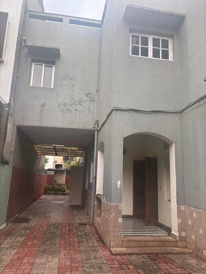 Building Lobby in 4 BHK Independent House at Palam Vihar Residents Association, Palam Vihar – for Rent