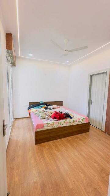 Bedroom in 3 BHK Apartment at Amrapali Golf Homes, Sector 4 Greater Noida – for Rent