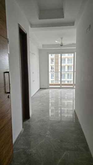 2 BHK Apartment For Rent in Ace Starlit, Sector 152