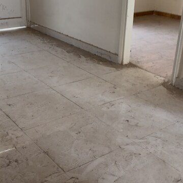 Room in 3 BHK Builder Floor at TDI The Retreat, Sector 89 – for Rent