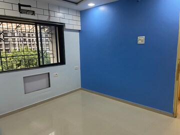 Room in 2 BHK Apartment at Lodha Iris, Majiwada – for Rent