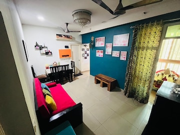 Team Area in 3 BHK Apartment at Gaur City 2 - 14th Avenue, Sector 16c Greater Noida – for Rent