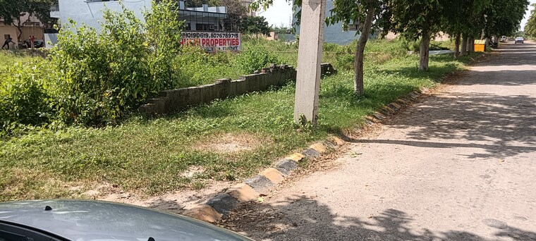 undefined, tdi-city-kundli  121 Sq.Yd. Plot In Kundli Sonipat 9253952