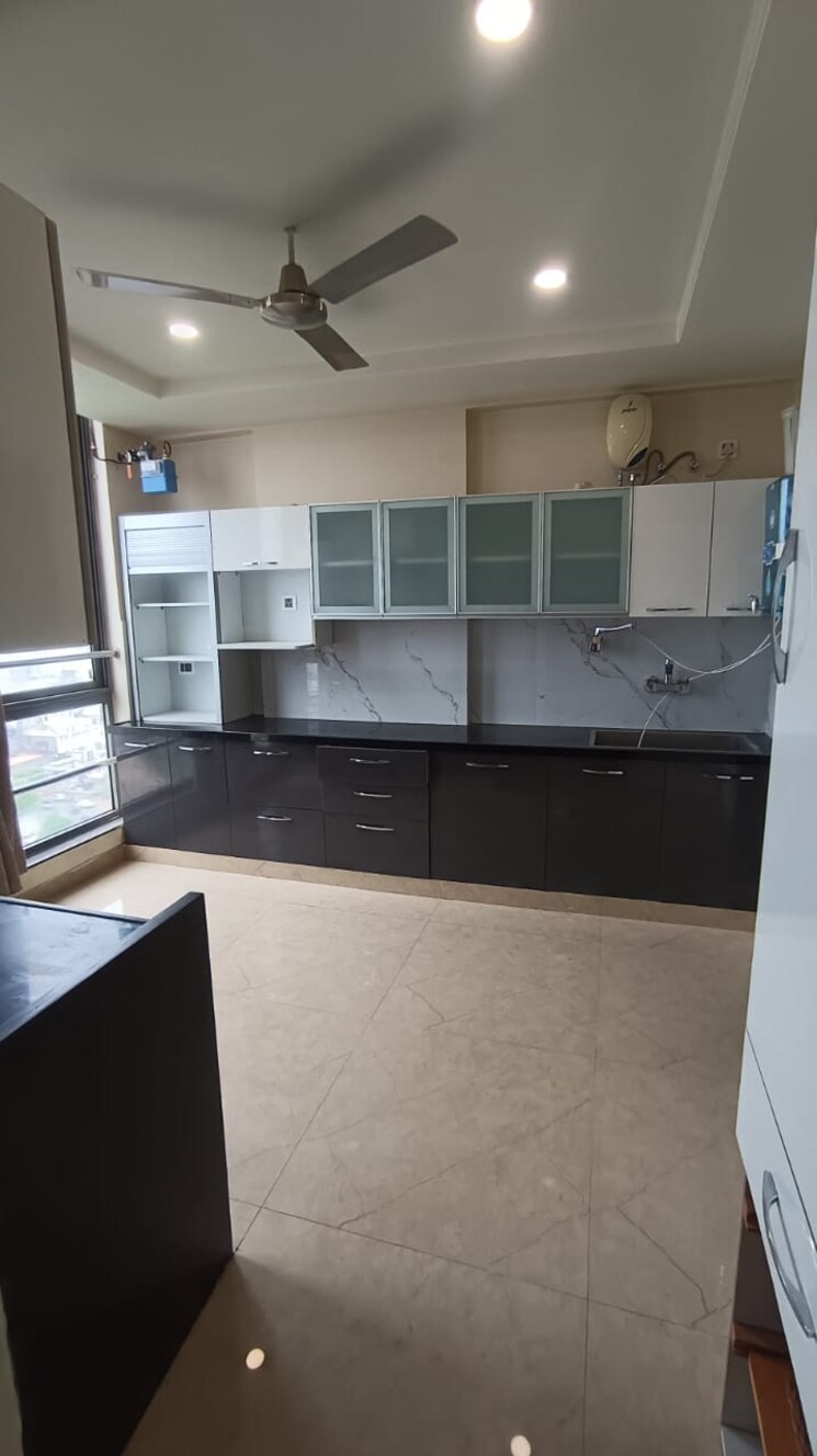 Kitchen, vaishali nagar 3 Bedroom 1800 Sq.Ft. Apartment In Vaishali Nagar Jaipur 9253969