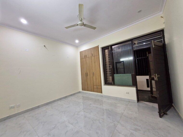 Room, ansal-plaza-sector-23 2 Bedroom 1349 Sq.Ft. Apartment In Sector 23 Gurgaon 9253962