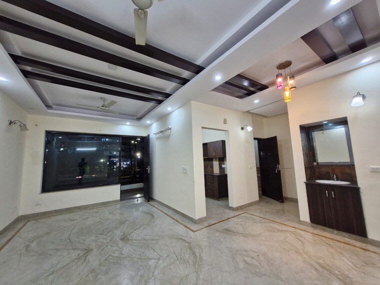  Parking, ansal-plaza-sector-23 2 Bedroom 1349 Sq.Ft. Apartment In Sector 23 Gurgaon 9253962