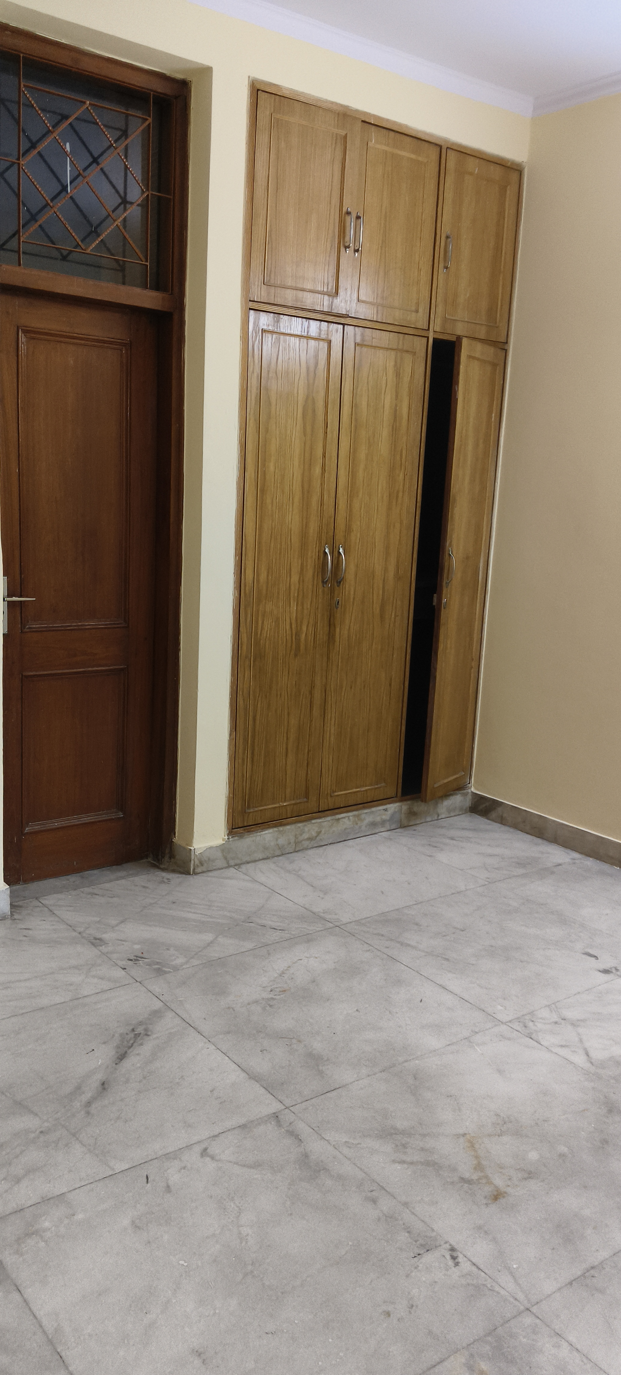 3 BHK Villa For Rent in RWA Apartments Sector 53