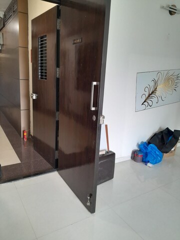 Living Room in 3 BHK Apartment at Pranav Flora Enclave, Borivali East – for Sale