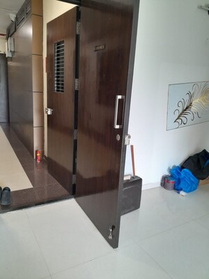 Living Room in 3 BHK Apartment at Pranav Flora Enclave, Borivali East – for Sale