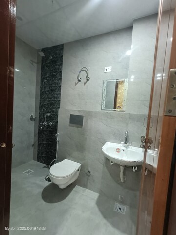 Bathroom in 2 BHK Apartment at Ansal Plaza Sector-23, Sector 23 – for Rent