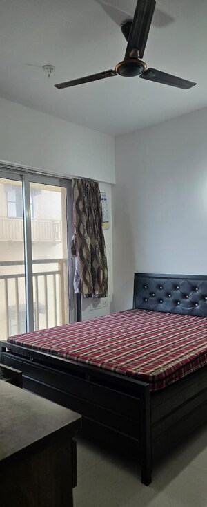 Bedroom in 2 BHK Apartment at Amann Marina, Worli – for Rent