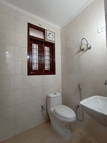 Bathroom in 2 BHK Builder Floor at Saket – for Rent
