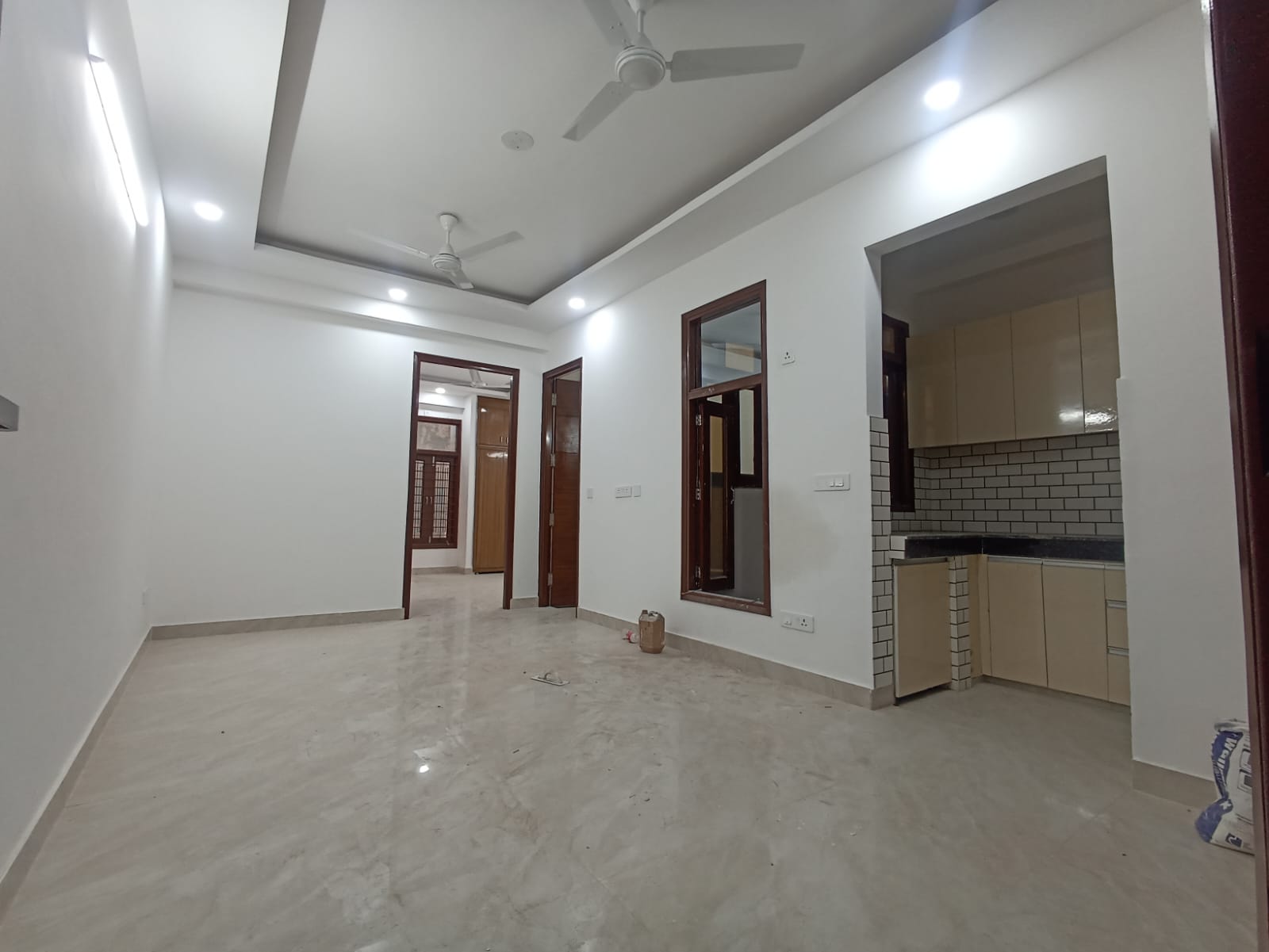 2 BHK Builder Floor For Rent in Saket