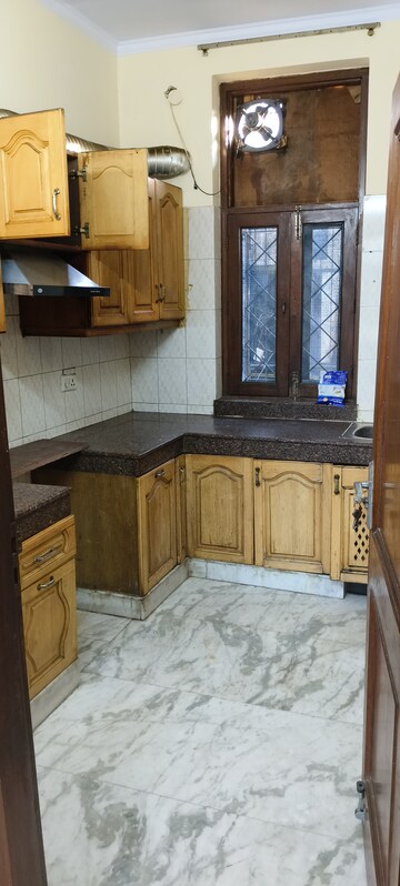 Kitchen in 3 BHK Villa at RWA Apartments Sector 50, Sector 50 – for Rent