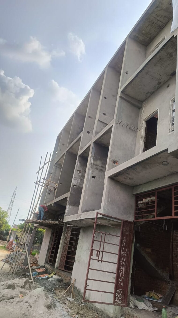Exterior View, sadullapur 4 Bedroom 60 Sq.Yd. Independent House In Sadullapur Greater Noida 9254277
