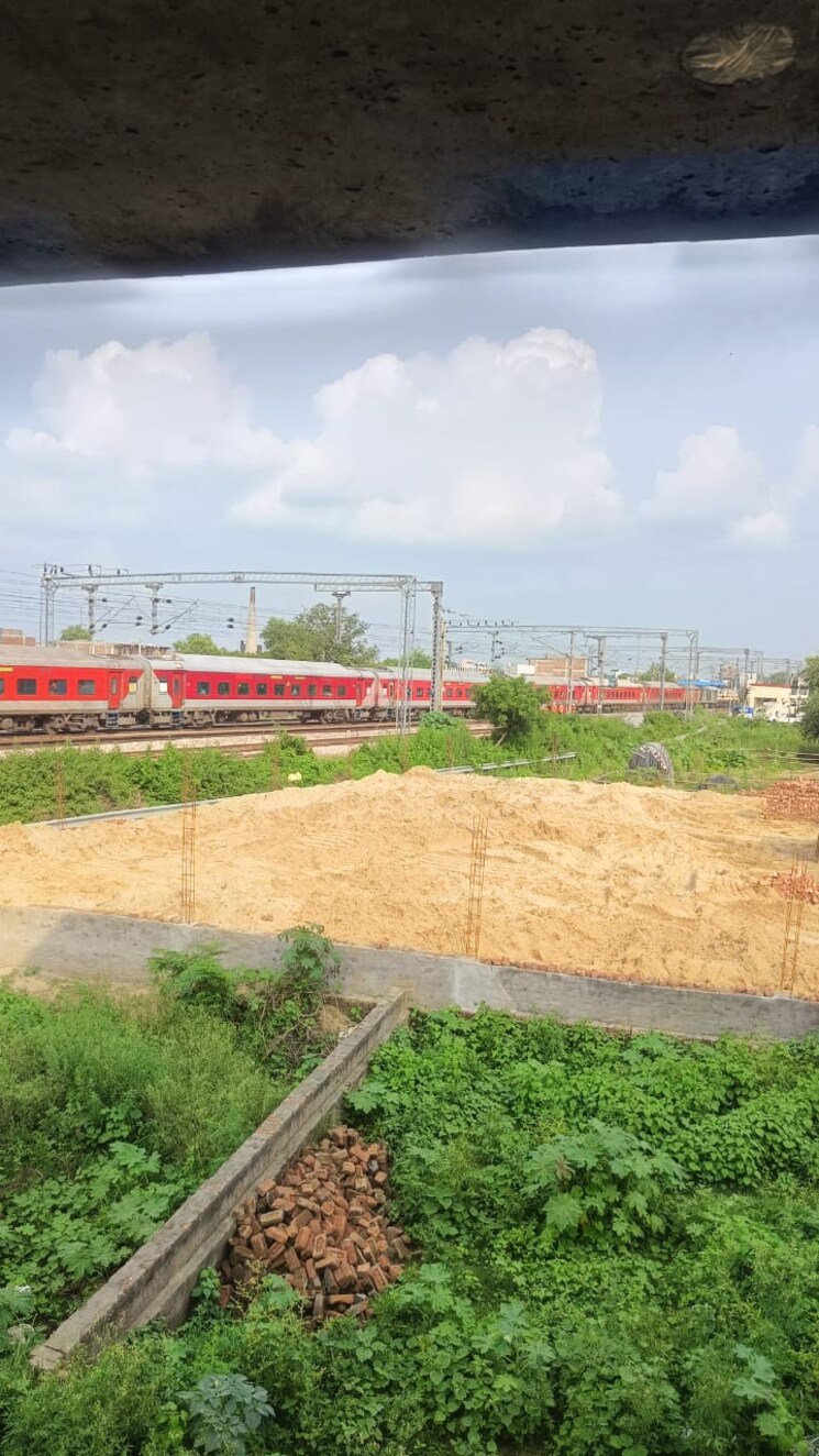 undefined, sadullapur 4 Bedroom 60 Sq.Yd. Independent House In Sadullapur Greater Noida 9254277