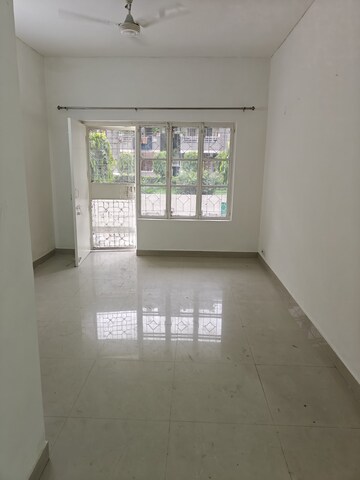 Room in 3 BHK Builder Floor at Patel Nagar – for Rent
