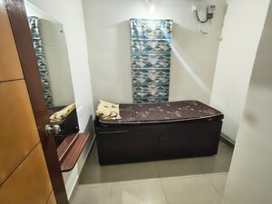 Furnished Amenities in 3 BHK Apartment at Verizon Metropolitan, Kondapur – for Rent