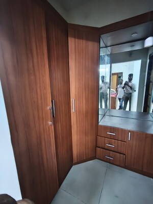 Furnished Amenities in 3 BHK Apartment at Verizon Metropolitan, Kondapur – for Rent