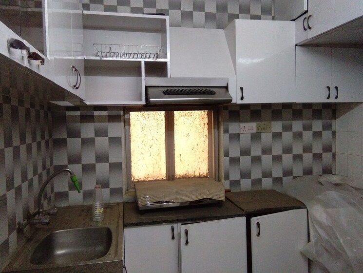 Kitchen, patel nagar 3 Bedroom 900 Sq.Ft. Builder Floor In Patel Nagar Delhi 9254288