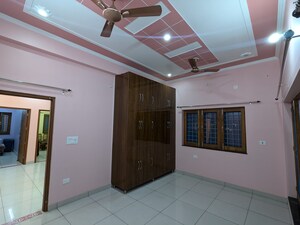 Room in 3 BHK Builder Floor at Capital Royal Casa, Gms Road – for Rent