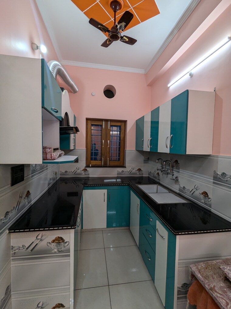 Kitchen, capital-royal-casa 3 Bedroom 1500 Sq.Ft. Builder Floor In Gms Road Dehradun 9254361
