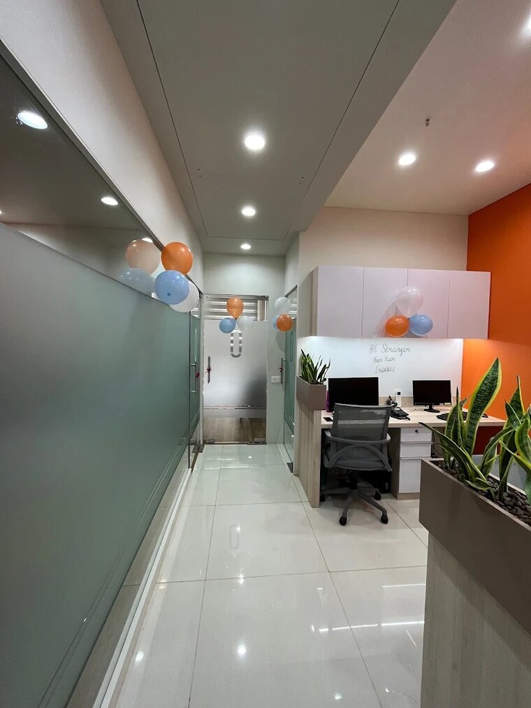 Team Area, nehru nagar Commercial Office Space 1080 Sq.Ft. In Nehru Nagar Ahmedabad 9254344