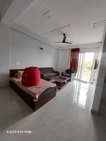 Living Room in 2 BHK Apartment at New Palam Vihar – for Rent