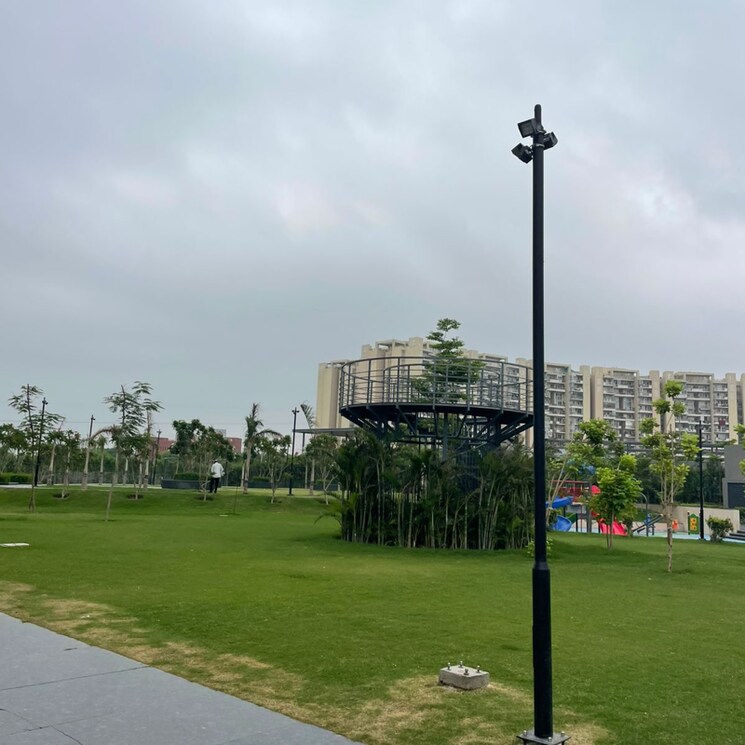 Garden, tulip-yellow 3 Bedroom 1704 Sq.Ft. Apartment In Sector 69 Gurgaon 9254450